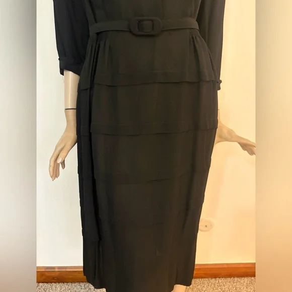 The Perfect Vintage 1940s 50s Little Black Dress VOLUP - Picture 8 of 14